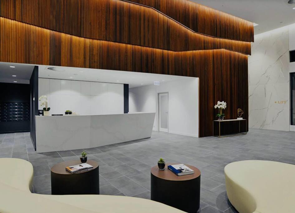 Apartamento Luxury And Convenient Unit In South Brisbane Exterior foto